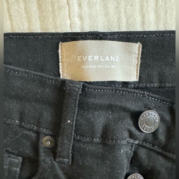 Everlane - The Authentic Stretch High-Rise Cigarette Jean; Size 27 in Black - Picture 4 of 7